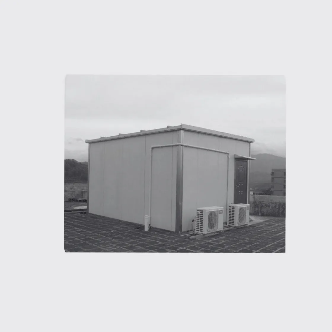 Shelter 4