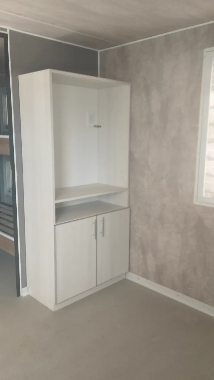 Cocina equipada con heladera
